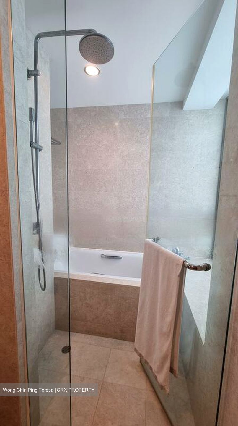 The Berth By The Cove (D4), Condominium #445461631